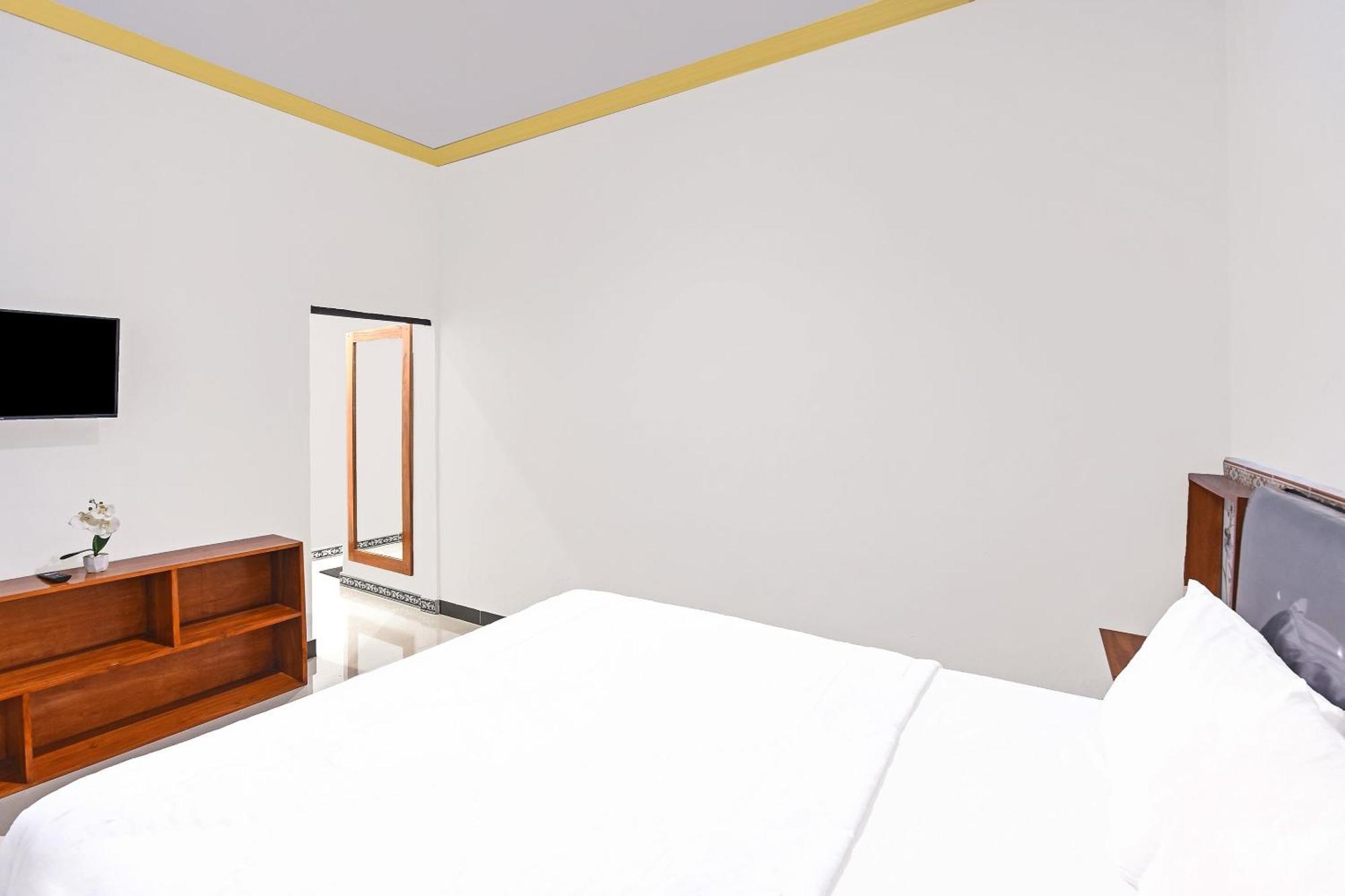 Oyo 91192 Homestay Antara Gilimanuk Exterior photo