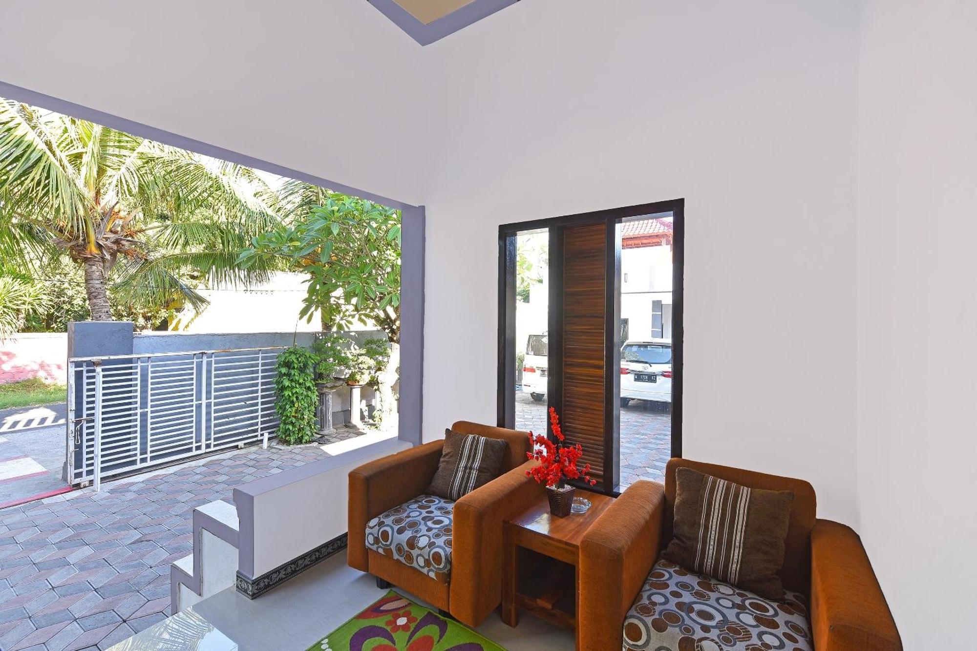 Oyo 91192 Homestay Antara Gilimanuk Exterior photo