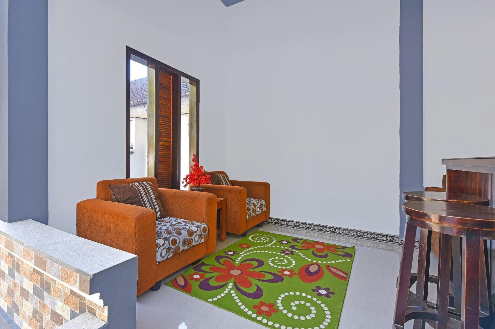 Oyo 91192 Homestay Antara Gilimanuk Exterior photo